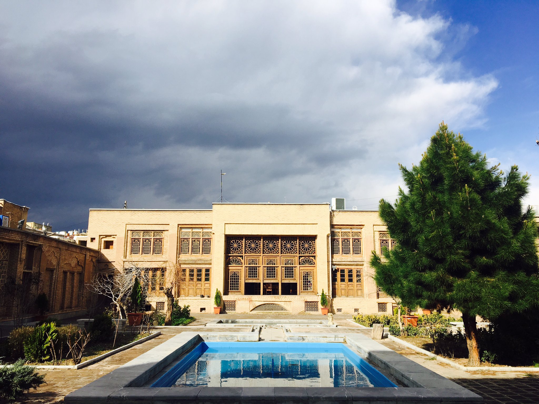 خانه شهیدی